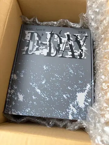 미개봉 새상품 BTS MERCH BOX#15 D-DAY SUGA 윤기