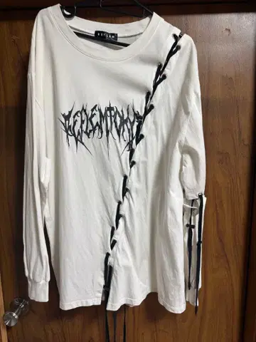 reflem 레이스업 디자인 긴팔 T셔츠 화이트