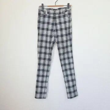 CECIL McBEE 세실 맥비 체크 무늬 스키니 팬츠 S 사이즈