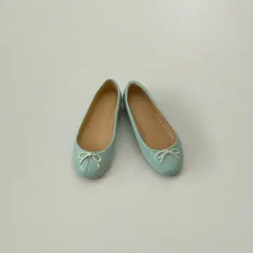 연한 하늘색 리본 달린 발레 슈즈 momoko 인형 펫웍스 세키구치
