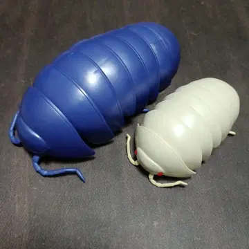 생물대도감 쥐며느리 화이트 알비노 파랑 이리도 쥐며느리 곤충 피규어