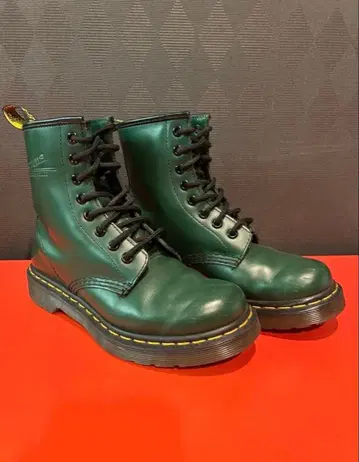 닥터마틴 8홀 그린 UK3 1/2
