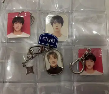 BTS JIN 109, LYS 서울, 진심쇼 부산 키링, 배지