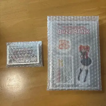 Buzz BANK 명함 케이스 & 아크릴 스탠드 세트 타카츠키 야요이