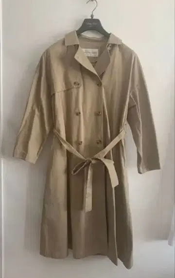 뷔르데사봉 트렌치코트