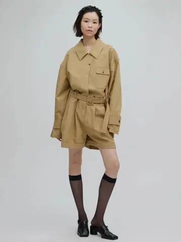 아메리 빈티지 TRENCH LIKE SHORT ROMPERS
