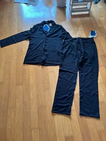 미츠코시 이세탄 V room 남성용 셋업 L 사이즈 미사용 새상품