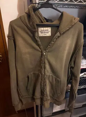 FUTURE ARCHIVE 후드티