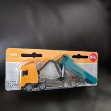 새상품 레어 siku 지크 볼보 크레인 달린 덤프트럭 롤오프 팁퍼