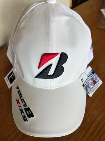 브릿지스톤 Tour B X/XS 캡 화이트