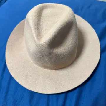 override 베이지 펠트 햇