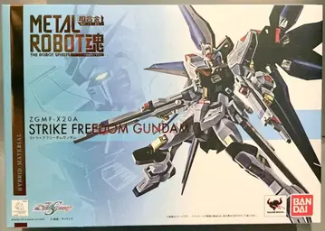 반다이 METAL ROBOT혼 스트라이크 프리덤 건담