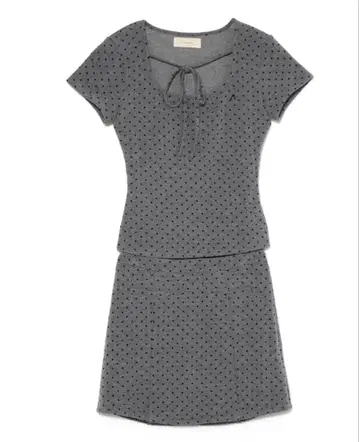 andmary Dot ribbon set up