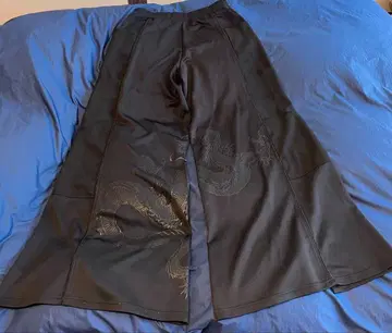 QutieFrash 큐티 플래시 드래곤 프린트 와이드 팬츠 하카마