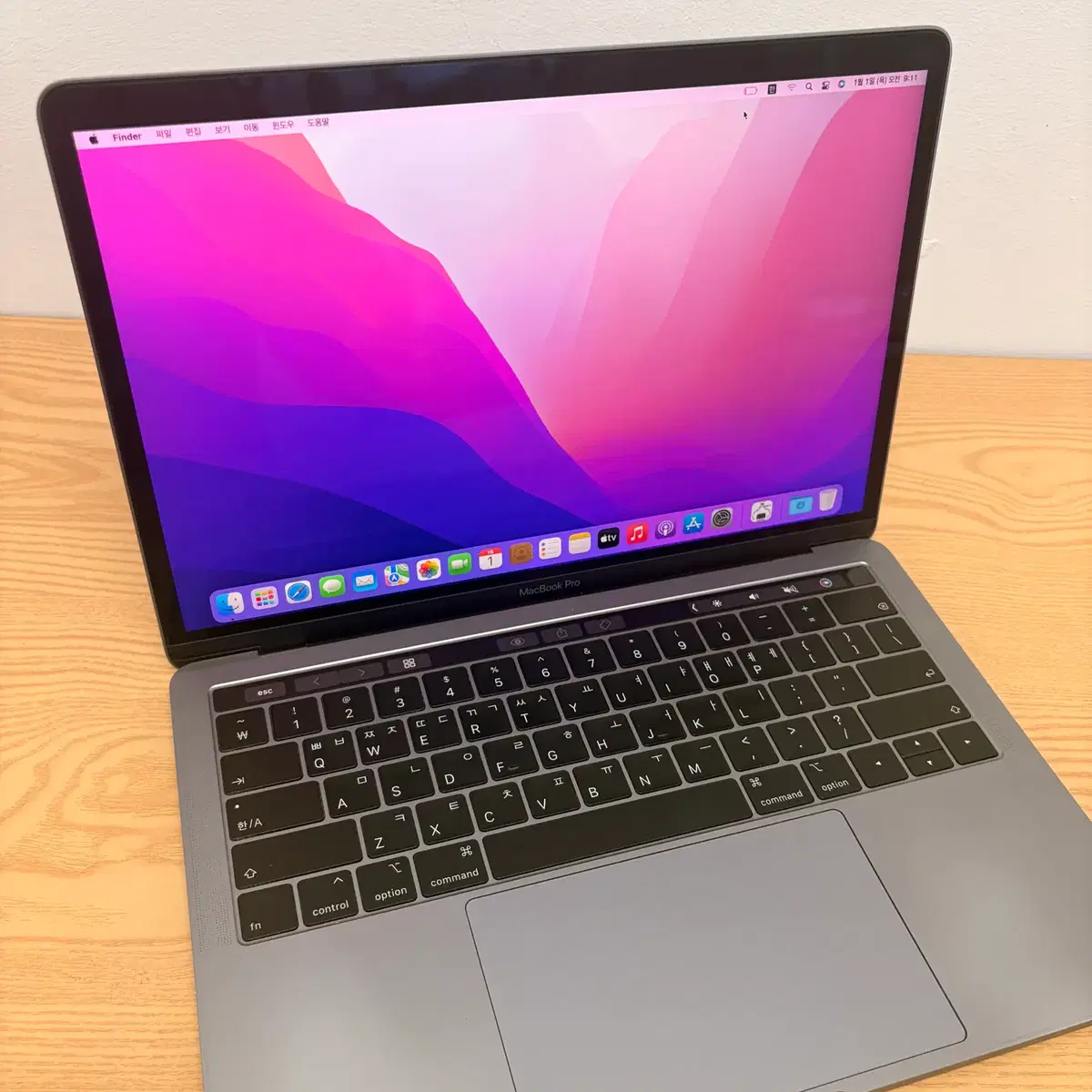 MacBook Pro 13-inch 2018 i5 8GB/SSD256GB Grade A Used | Bunjang Global