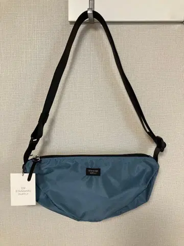 새상품 STANDARD SUPPLY EASY MOON SHOULDER