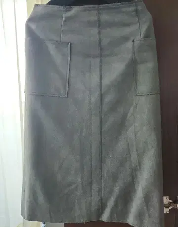 ABAHOUSE 그레이 타이트 스커트