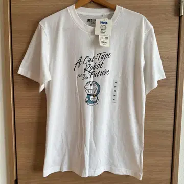 UNIQLO UT 도라에몽 T셔츠 M