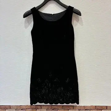 J&R 벨로아 원피스 슬리브리스 드레스 포멀