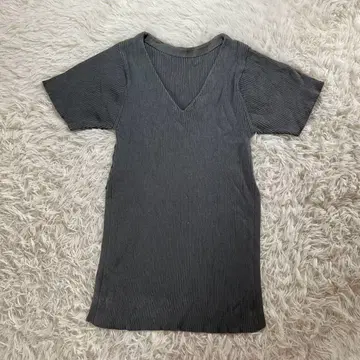 snidel 반팔 V넥 리브 니트탑 F 사이즈