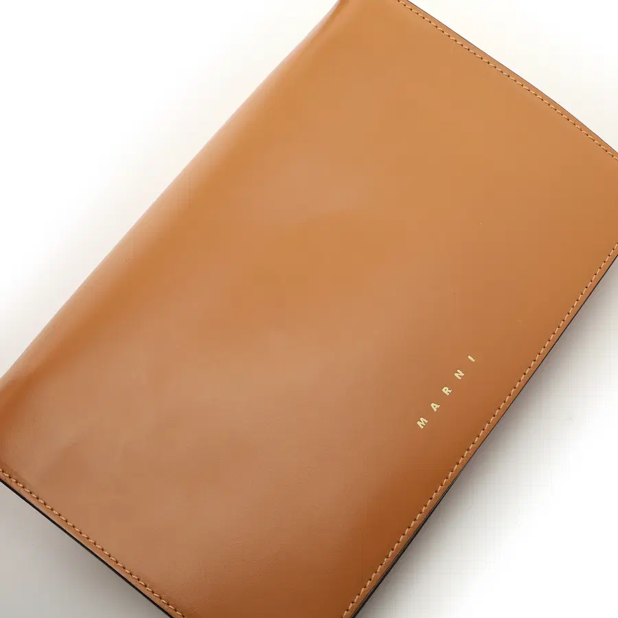 Marni 小牛皮手风琴翻盖单肩包