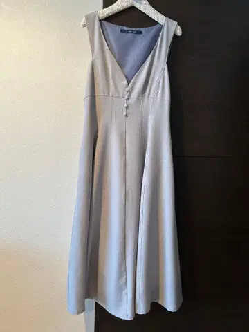 새상품급 an another angelus 슬리브리스 롱 원피스