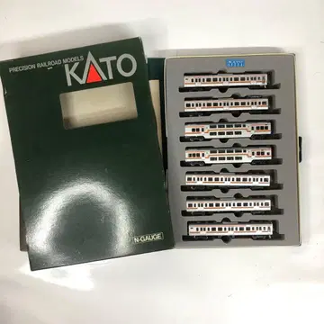 KATO 10-168 211계 근교 기차 N-GAUGE