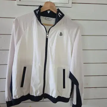 and per se LSize 상의