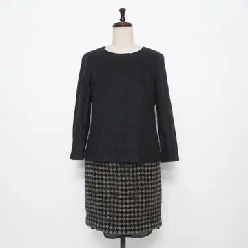 새상품급 23구 하운드투스 도킹 원피스 블랙 사이즈 38*MD118