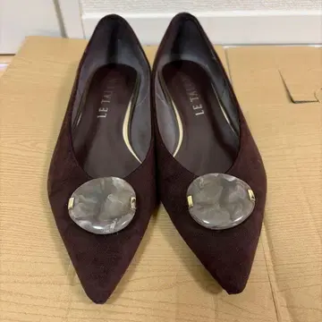 르탈론 LE TALON 브라운 스웨이드 플랫 펌프스