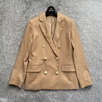 GU 지유 골드 버튼 더블 블레이저 베이지