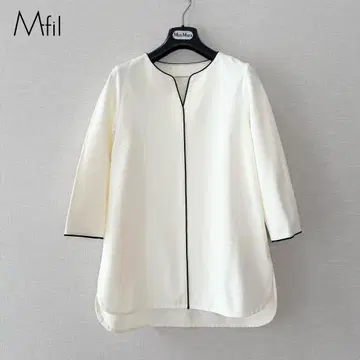 극미품 엠필 미카코 나카무라 배색 키넥 블라우스 포멀