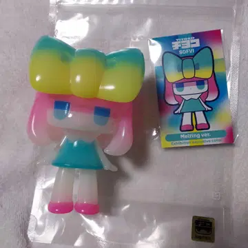 소프비 치요코 Melting 멜티 개인전 한정 컬러 타카하시 유리