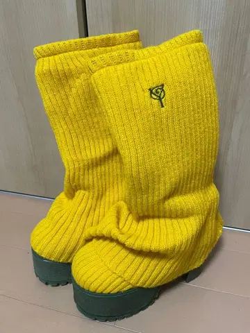 YELLO 부츠
