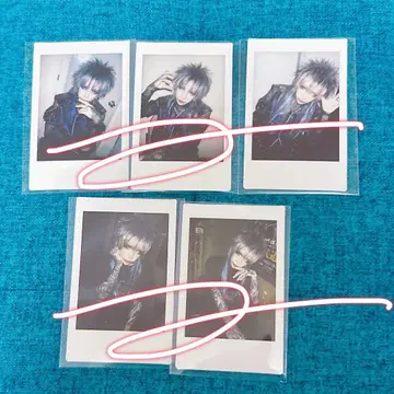Azavana S1TK님 폴라로이드 4장 묶음 판매
