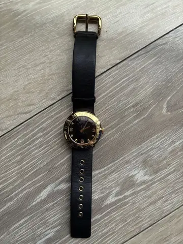 마크제이콥스 아날로그 쿼츠 손목시계 블랙 가죽