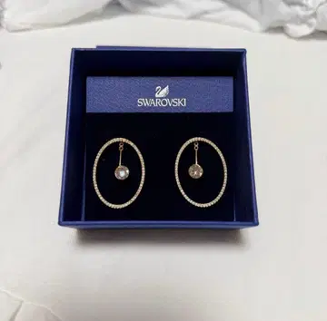 SWAROVSKI 후프 골드 귀걸이