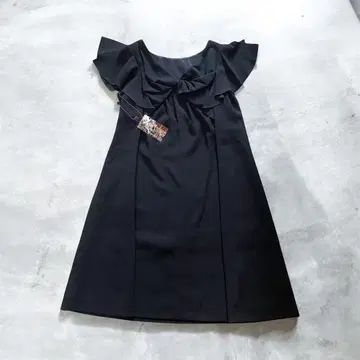 [택 포함 새상품] 그레이스 콘티넨탈 프릴 원피스 블랙 38 일본제