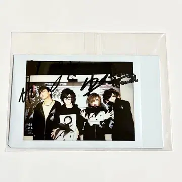 DADAROMA 멤버 전원 친필 사인 폴라로이드