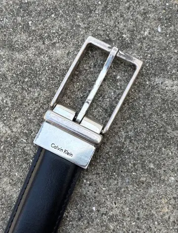 Calvin Klein 가죽 벨트