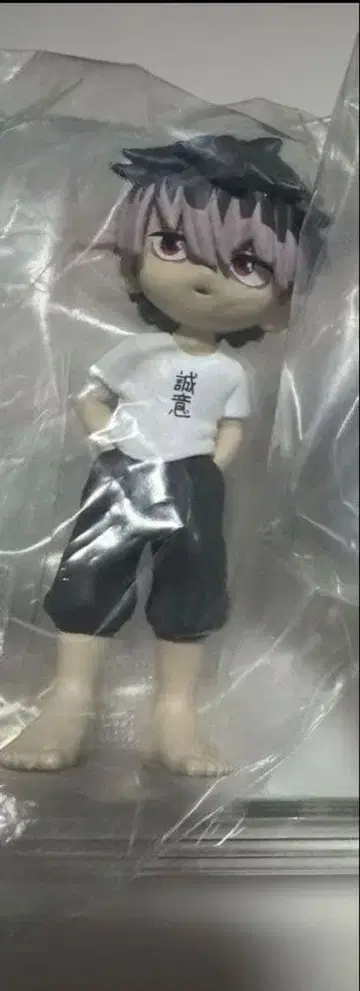 팔버스 괴수 8호 나루미 겐 시크릿 피규어