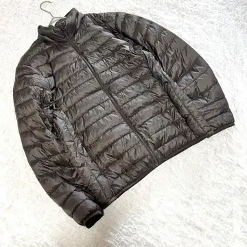 [ 유니클로 ] ( M ) 울트라 라이트 다운 자켓 다크 브라운 남성용