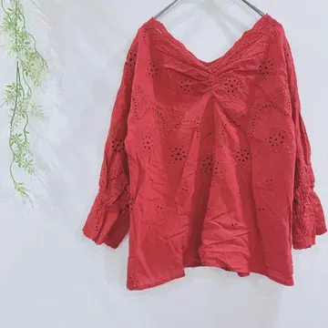 OLIVE des OLIVE (F) 레이스 드롭 숄더 셔츠