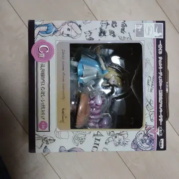 이상한 나라의 앨리스 영감 피규어