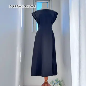 [ 주말 한정 판매 ] 러그 문 플리츠 절개 원피스 블랙 M 고급