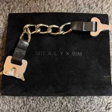 1017 alxy 9SM 실버 버클 체인 팔찌