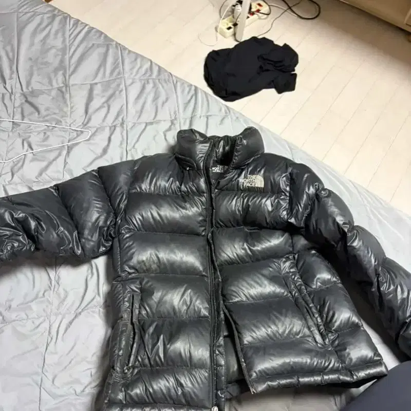 노스페이스 블랙 눕시 패딩