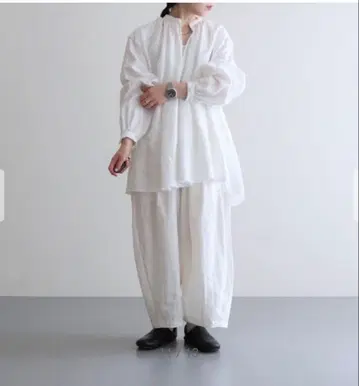 YAECA GATHERED BROUS