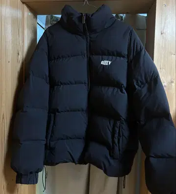 ROXY 블랙 다운 자켓