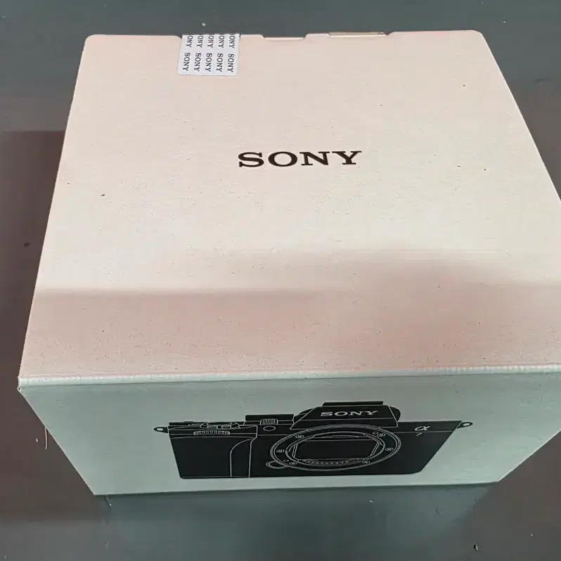 소니 A7M5 풀프레임 미러리스 카메라 새상품 미개봉 팝니다.